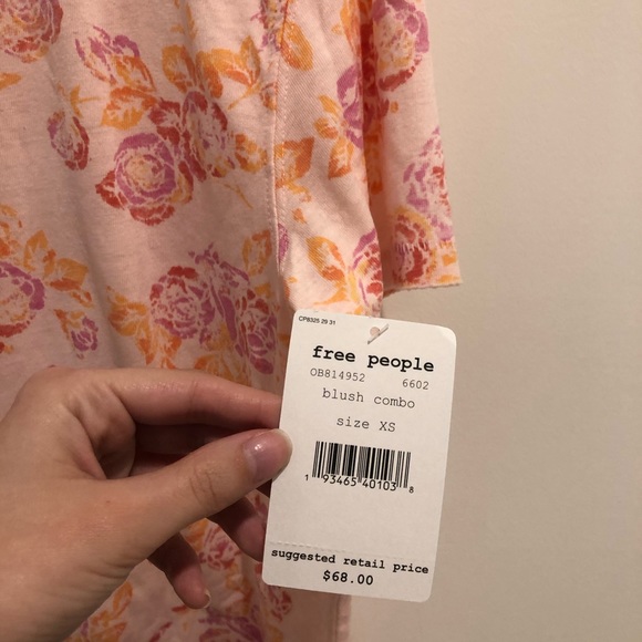 NEW Free People Tourist Tee Floral Soft Graphic Tee Shirt - Size XS S M - Picture 10 of 10